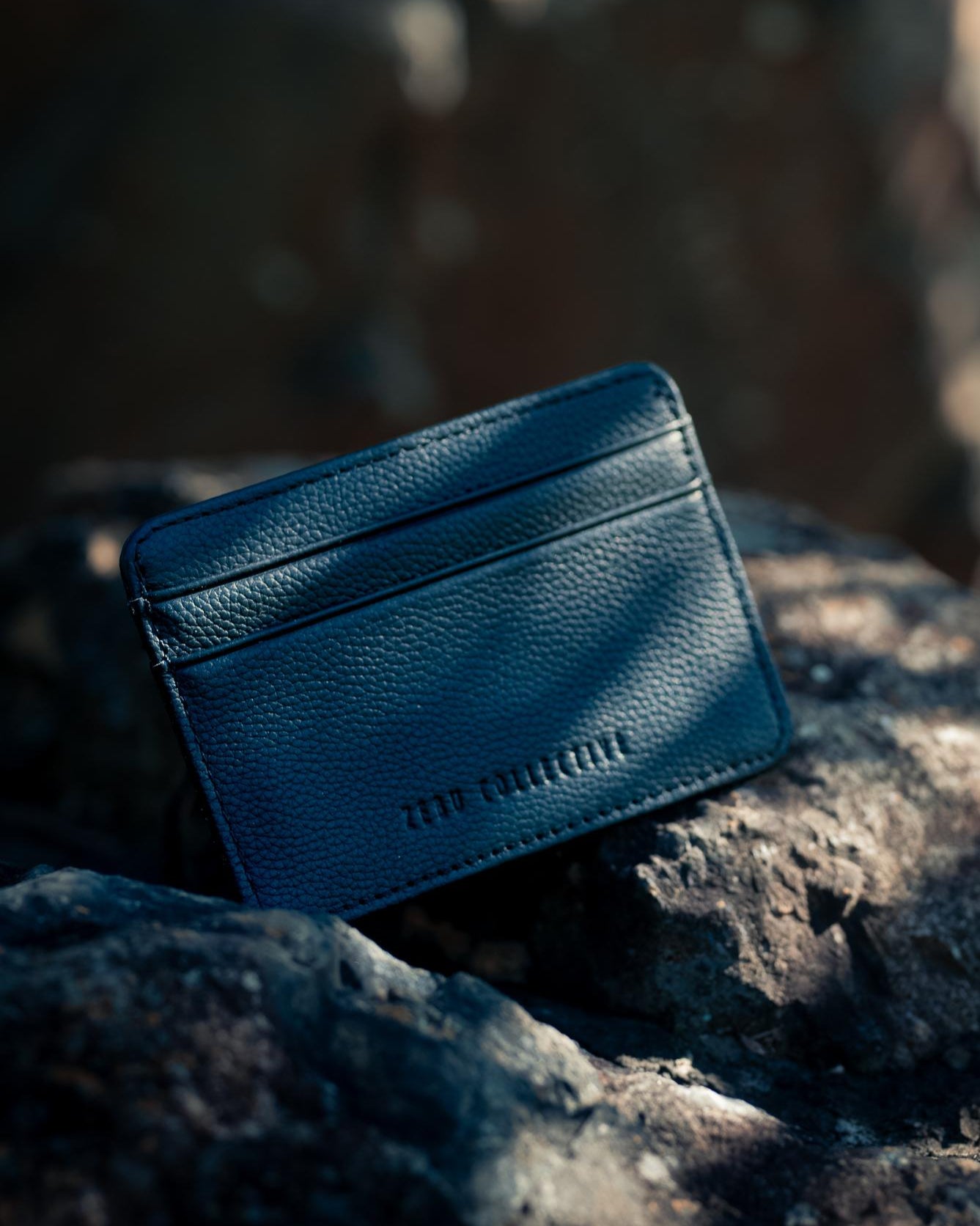 ARCHE - BLACK